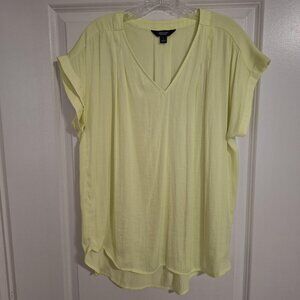 SVVW Silky Modern Vneck Tee